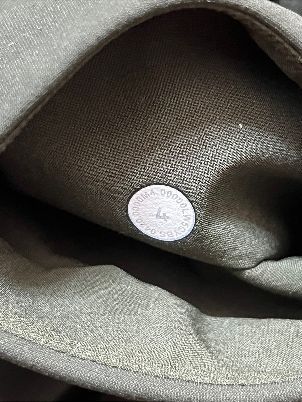 Lululemon Here to There High-Rise 7/8 Pant size 4 - Picture 9 of 9